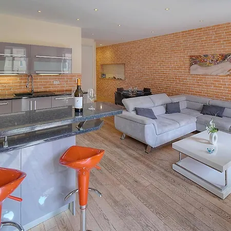 Moderne 3 Pieces Idealement Situe Centre De L! A2b22 Appartement Cannes
