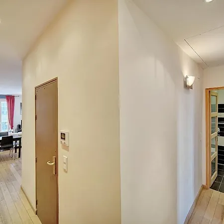 Apartment Moderne 3 Pieces Idealement Situe Centre De L! A2b22 Cannes