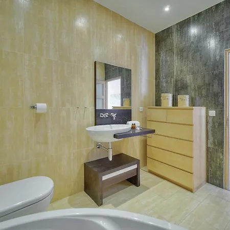 Moderne 3 Pieces Idealement Situe Centre De L! A2b22 * Cannes