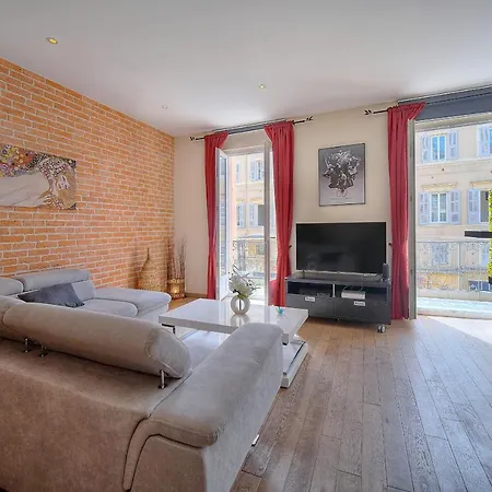 2 Balcon, Felix Faure-coeur De A2b022 Appartamento